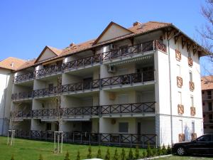 Apartmanház